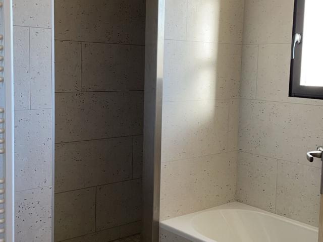 Maison 5 pièces, 135 m² à louer à Villeneuve lès Avignon 30400