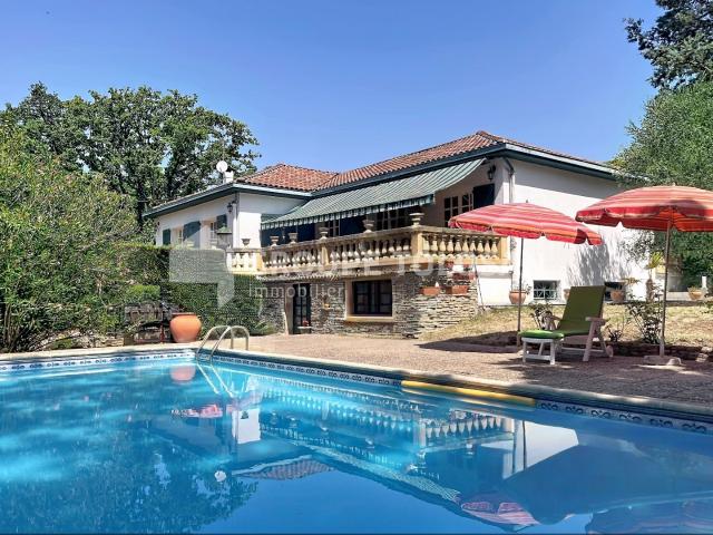 Maison 5 pièces 136 m²