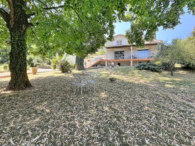Maison 5 pièces 136 m²