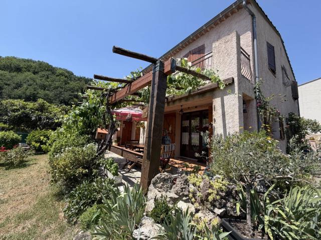 Maison 5 pièces 136 m²