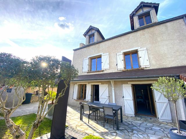 Maison 5 pièces 136 m²