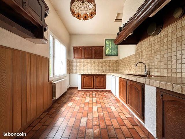 Maison 5 pièces 136 m²