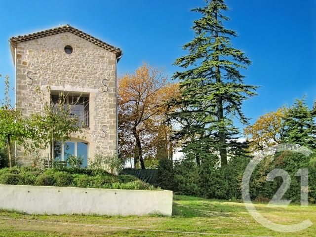 Maison 5 pièces 136 m²