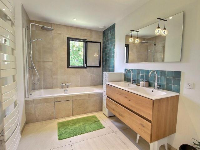 Maison 5 pièces, 136 m² à louer à Chens sur Léman 74140