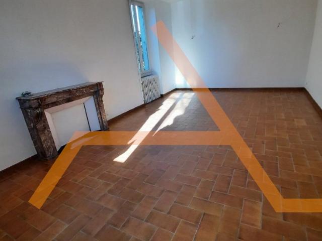 Maison 5 pièces, 136m² en location à Bonlieu Sur Roubion 1 565 € par mois