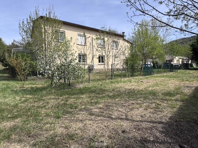 Maison 5 pièces 137 m²