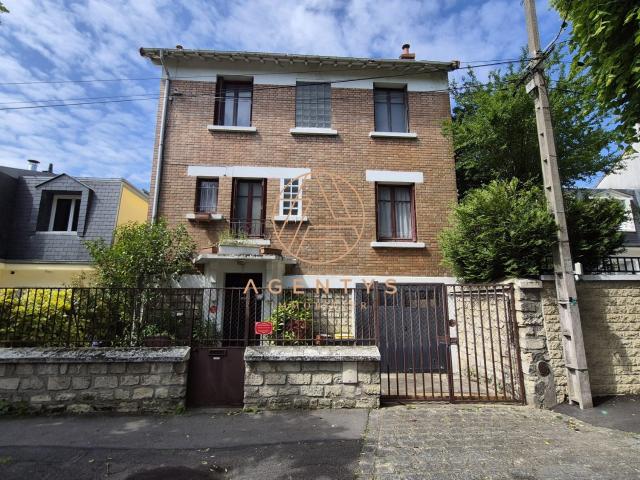 Maison 5 pièces 137 m²