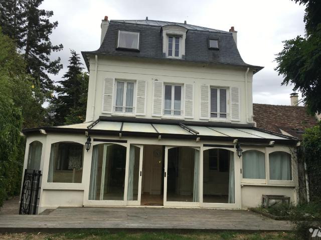Maison 5 pièces 138 m²