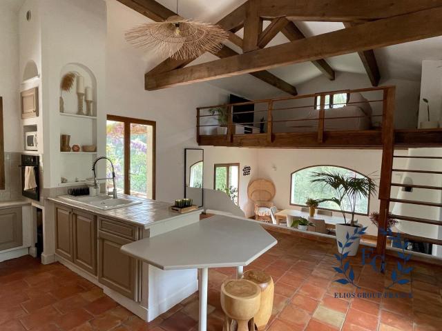 Maison 5 pièces 138 m²