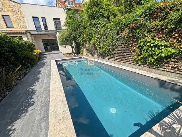 Maison 5 pièces 140 m²