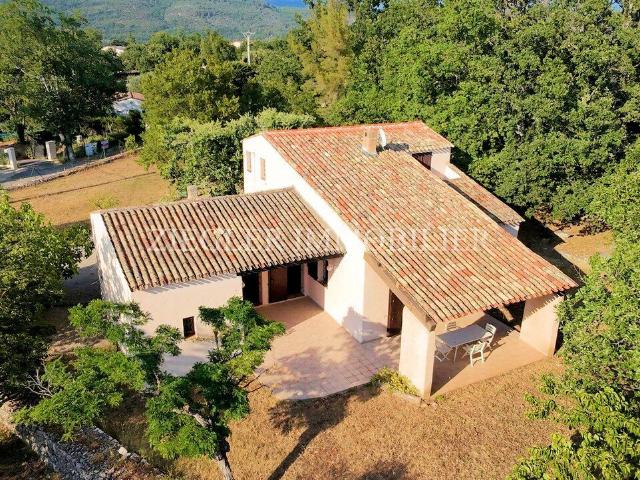Maison 5 pièces 138 m²