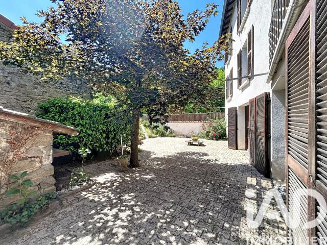 Maison 5 pièces 138 m²