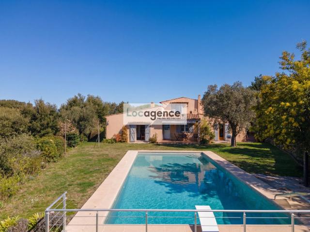 Maison 5 pièces 138 m²
