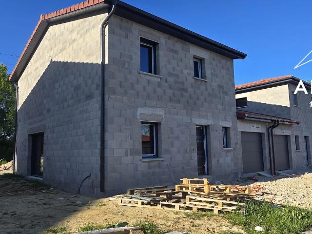 Maison 5 pièces 138 m²