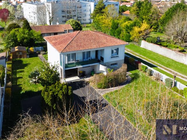 Maison 5 pièces 138 m²