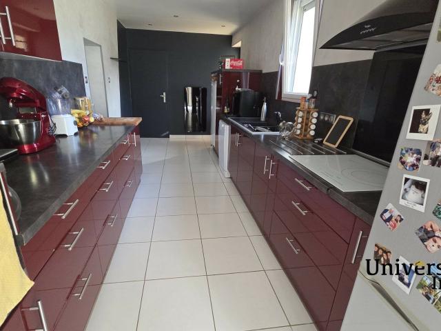 Maison 5 pièces 138 m²