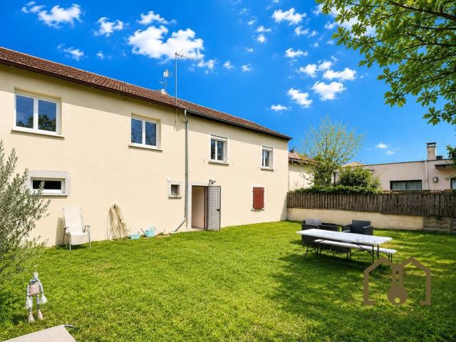 Maison 5 pièces 138 m²