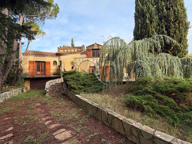 Maison 5 pièces 138 m²