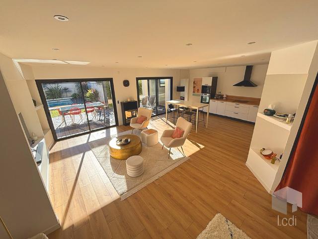 Maison 5 pièces 138 m²