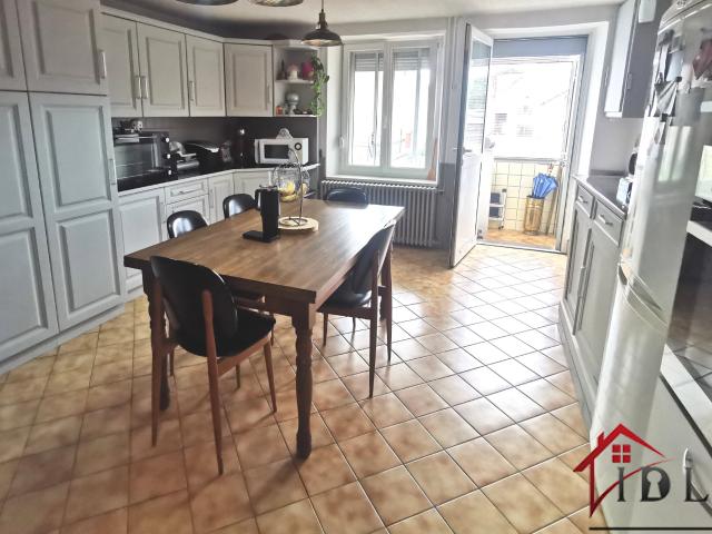 Maison 5 pièces 138 m²