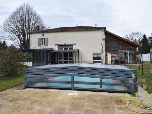 Maison 5 pièces 138 m²