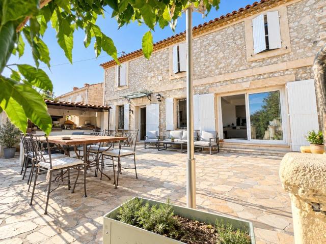 Maison 5 pièces 138 m²