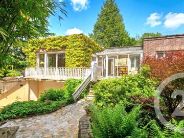 Maison 5 pièces 138 m²