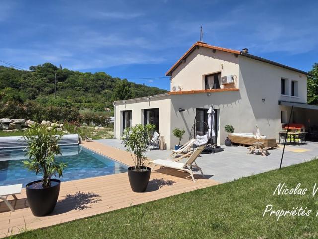 Maison 5 pièces 138 m²