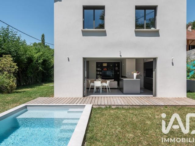 Maison 5 pièces 138 m²