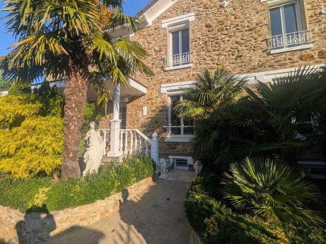Maison 5 pièces 130 m²