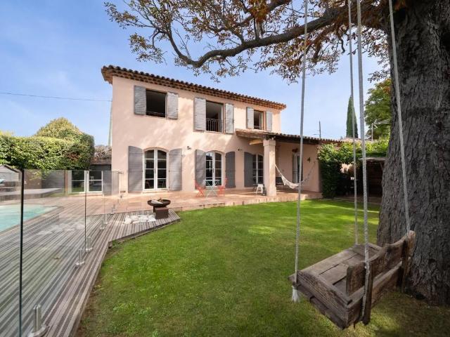 Maison 5 pièces 130 m²