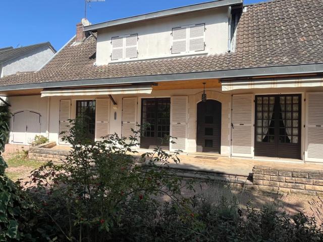 Maison 5 pièces 130 m²