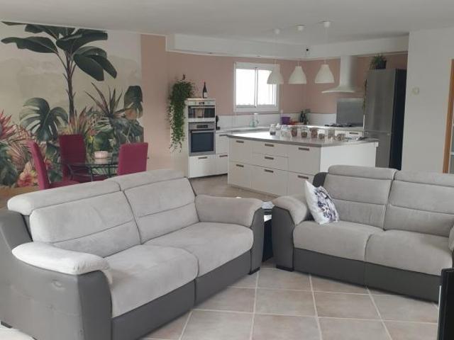 Maison 5 pièces 130 m²