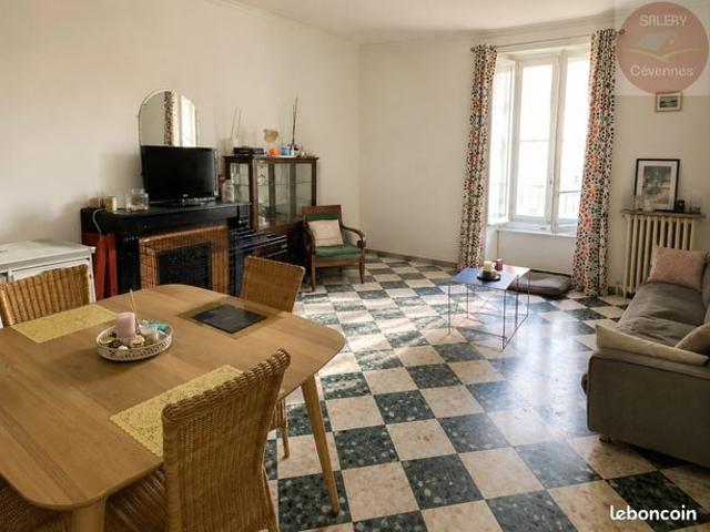 Maison 5 pièces 130 m²