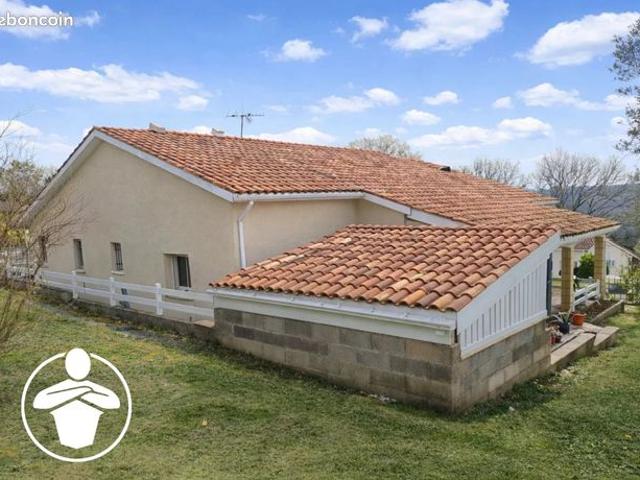 Maison 5 pièces 130 m²