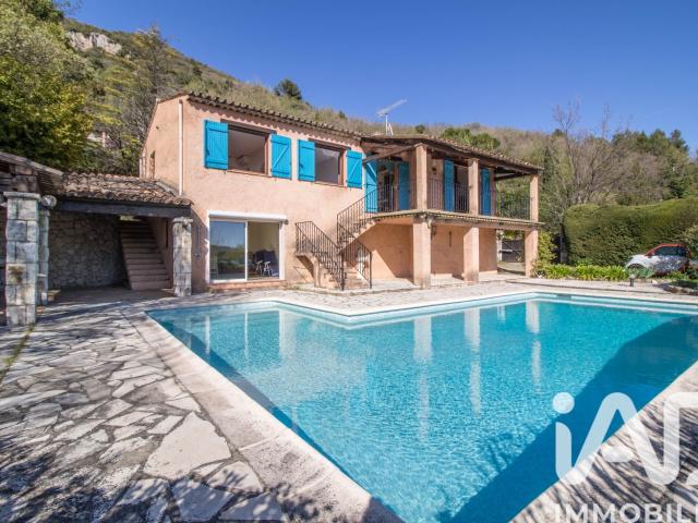 Maison 5 pièces 130 m²