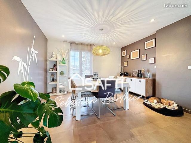 Maison 5 pièces 130 m²