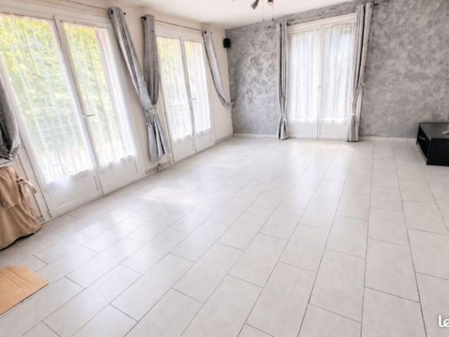 Maison 5 pièces 130 m²