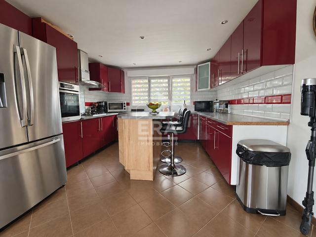 Maison 5 pièces 130 m²