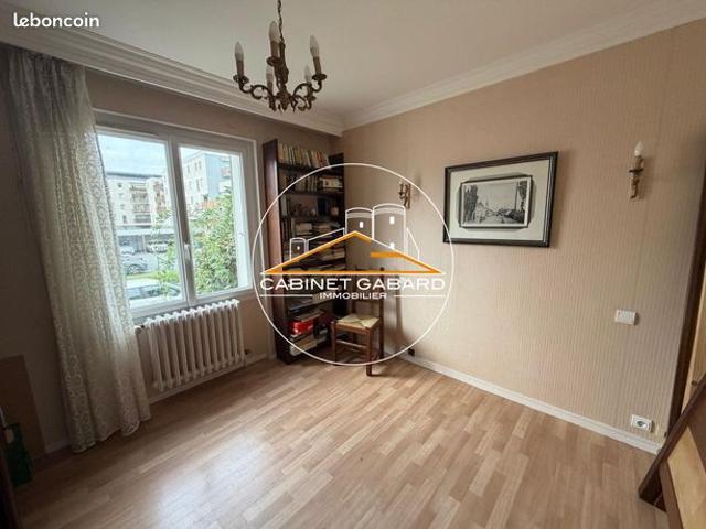 Maison 5 pièces 130 m²