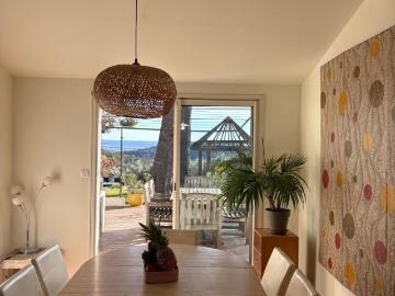 Maison 5 pièces, 130 m² à louer à Éguilles 13510