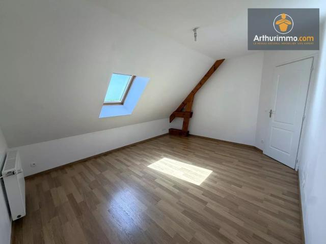 Maison 5 pièces, 130 m² à louer à Lachelle 60190