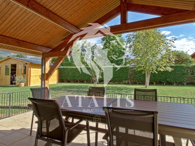 Maison 5 pièces 131 m²