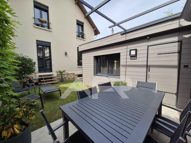Maison 5 pièces 131 m²