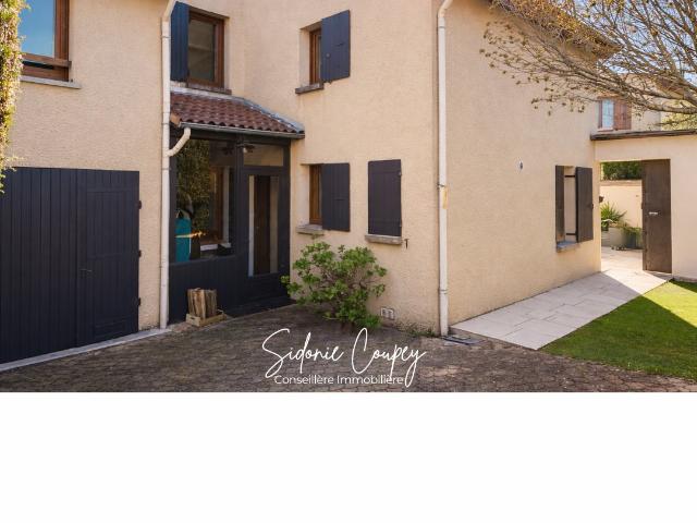 Maison 5 pièces 131 m²