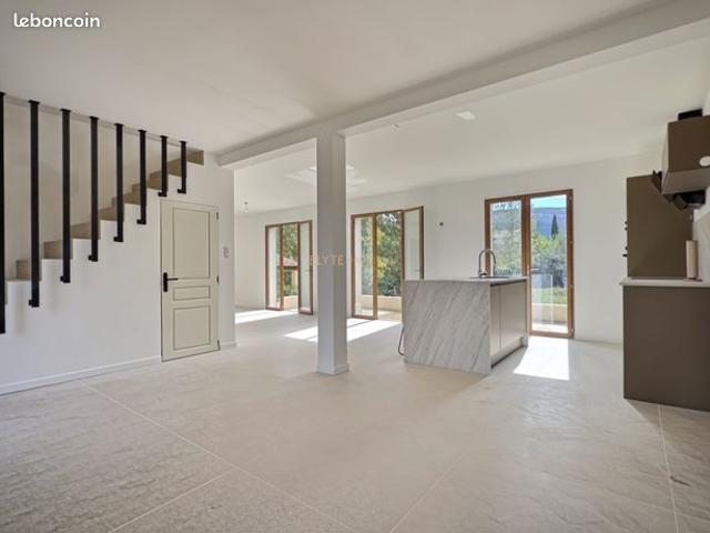Maison 5 pièces 132 m²