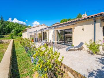 Maison 5 pièces 143 m²