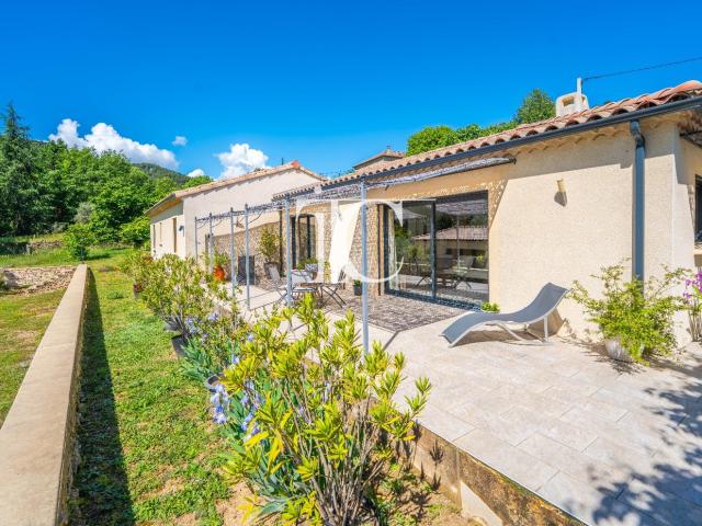 Maison 5 pièces 143 m²