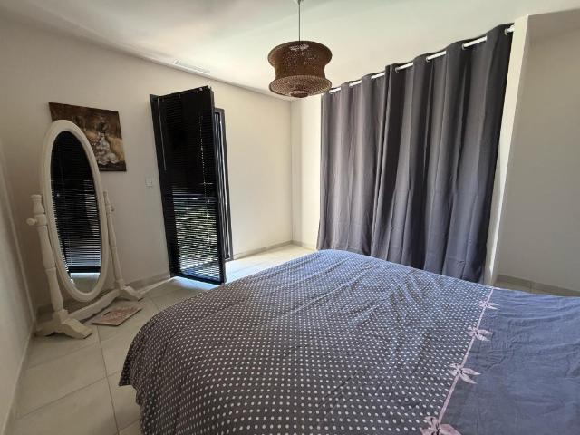 Maison 5 pièces, 132 m² à louer à Arpaillargues et Aureilhac 30700