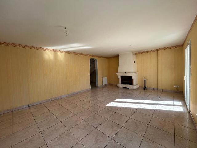 Maison 5 pièces, 132 m² à louer à Arudy 64260